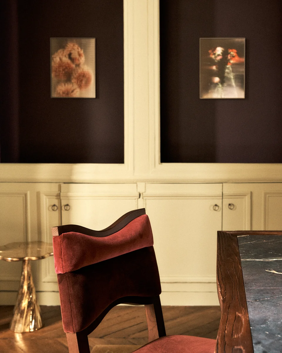 Ultra Violet — Seating in front of the violet walls